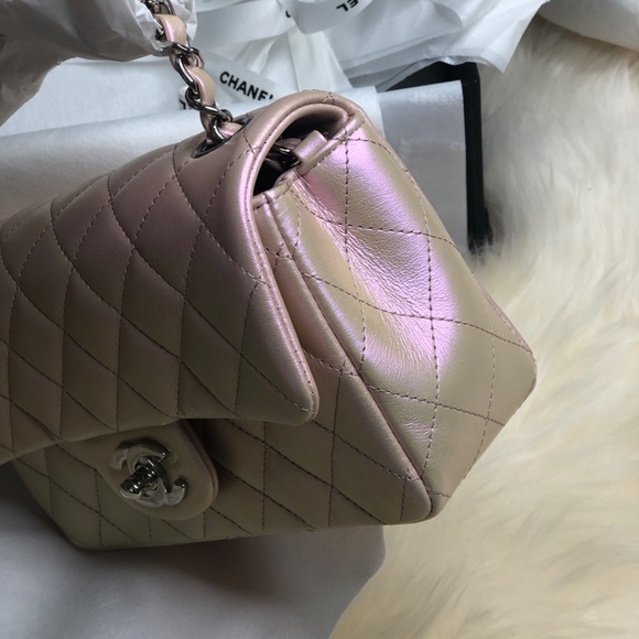 ❌Sold❌ 21K Chanel Metallic Pink Calfskin Mini Rectangular Crossbody Bag Silver - Picture 4 of 9